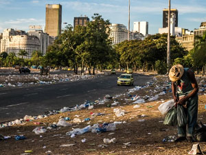 Последствия забастовки мусорщиков в Рио